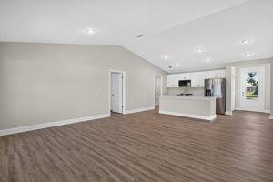 Living Room 2 of 4