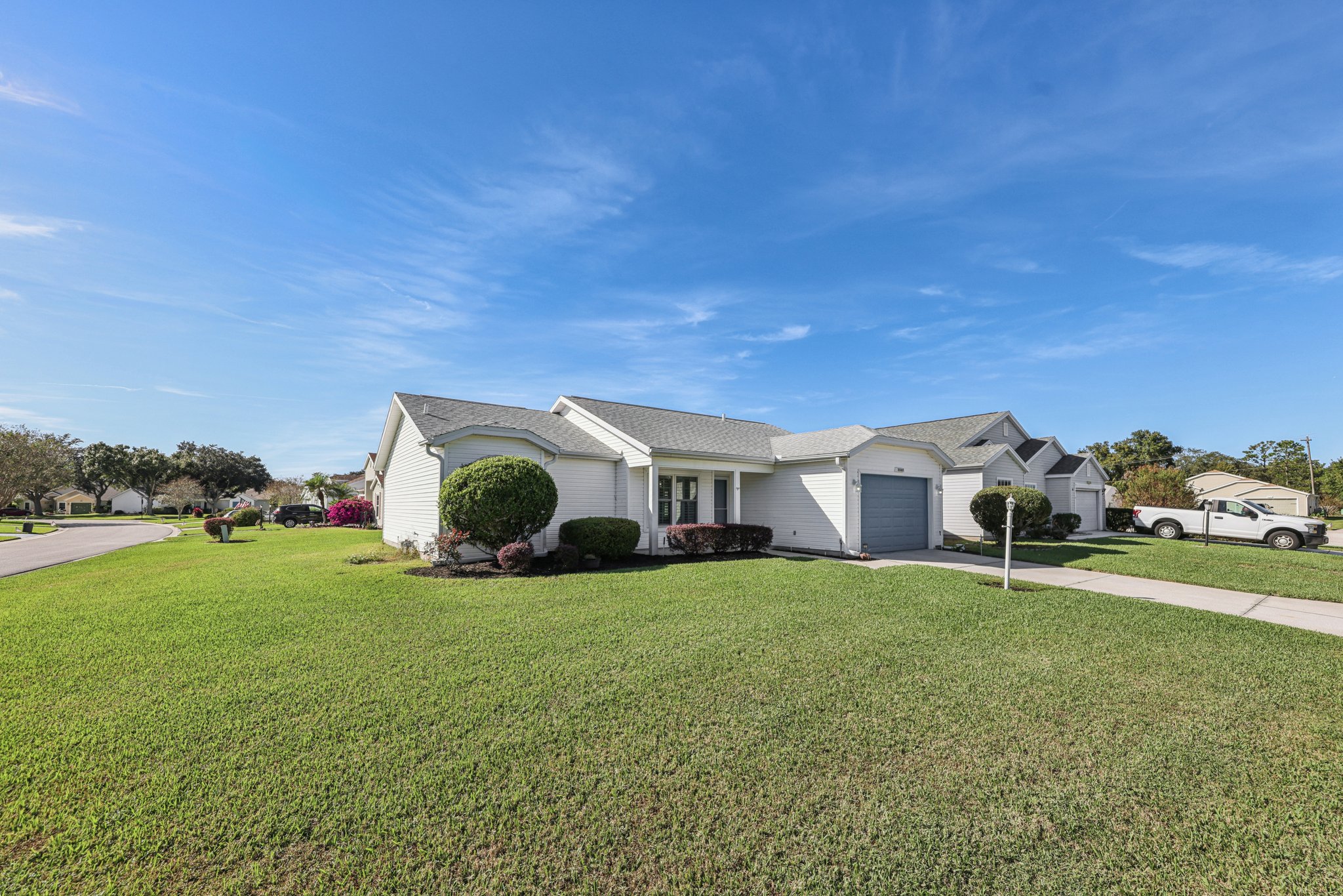 Hibiscus St-S1211-004.jpg