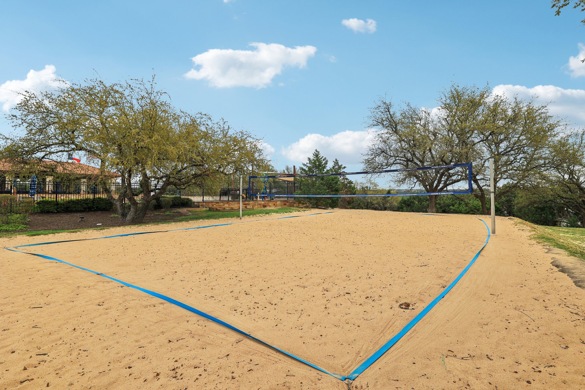 Livenza Pl-1703-906.jpg