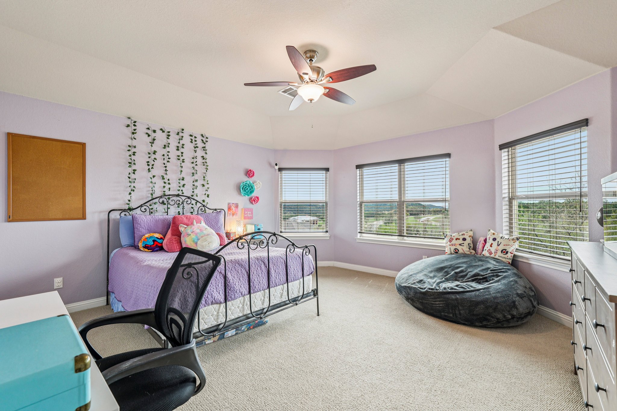 Livenza Pl-S1703-048.jpg