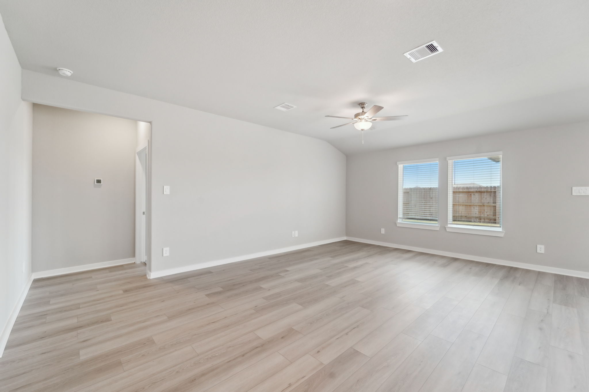 Houston - Southwinds- 2534 Bay Winds Ln Baytown TX 77523-003