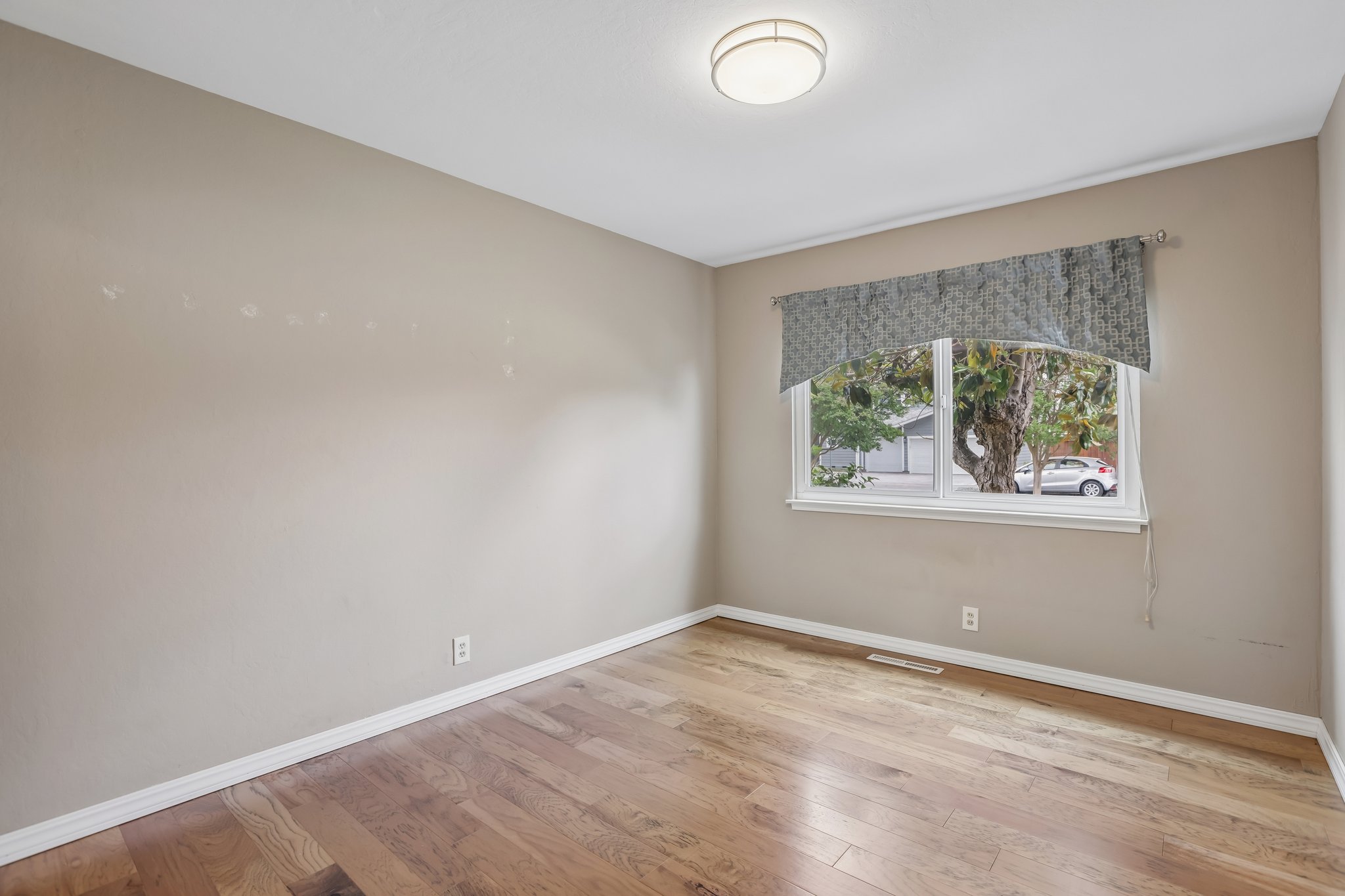 Cherry Ave-S2905-023.jpg