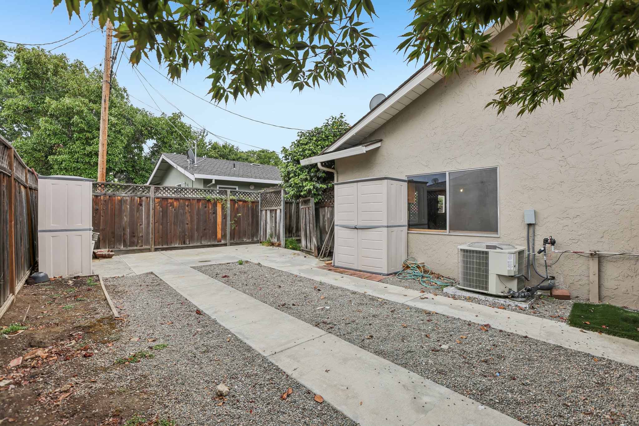 Cherry Ave-S2905-050.jpg