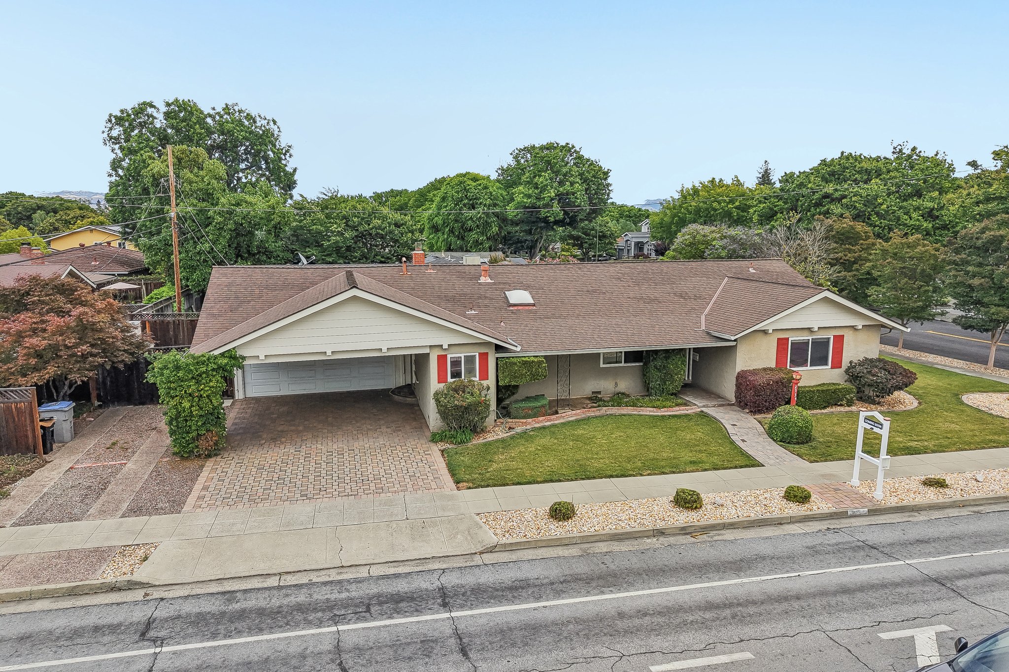 Cherry Ave-S2905-052.jpg
