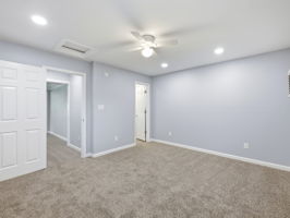  Photo 49