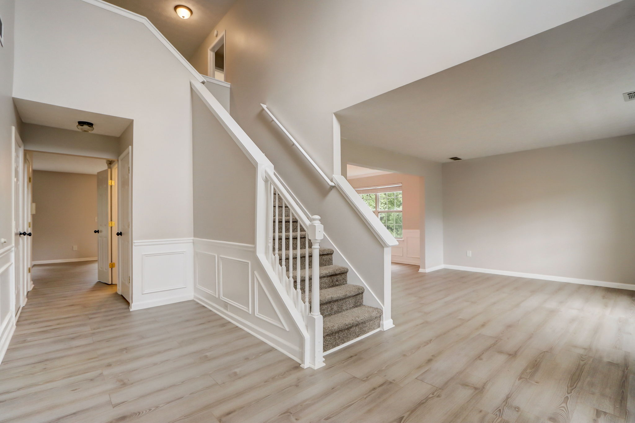Berry Ridge Ln-009