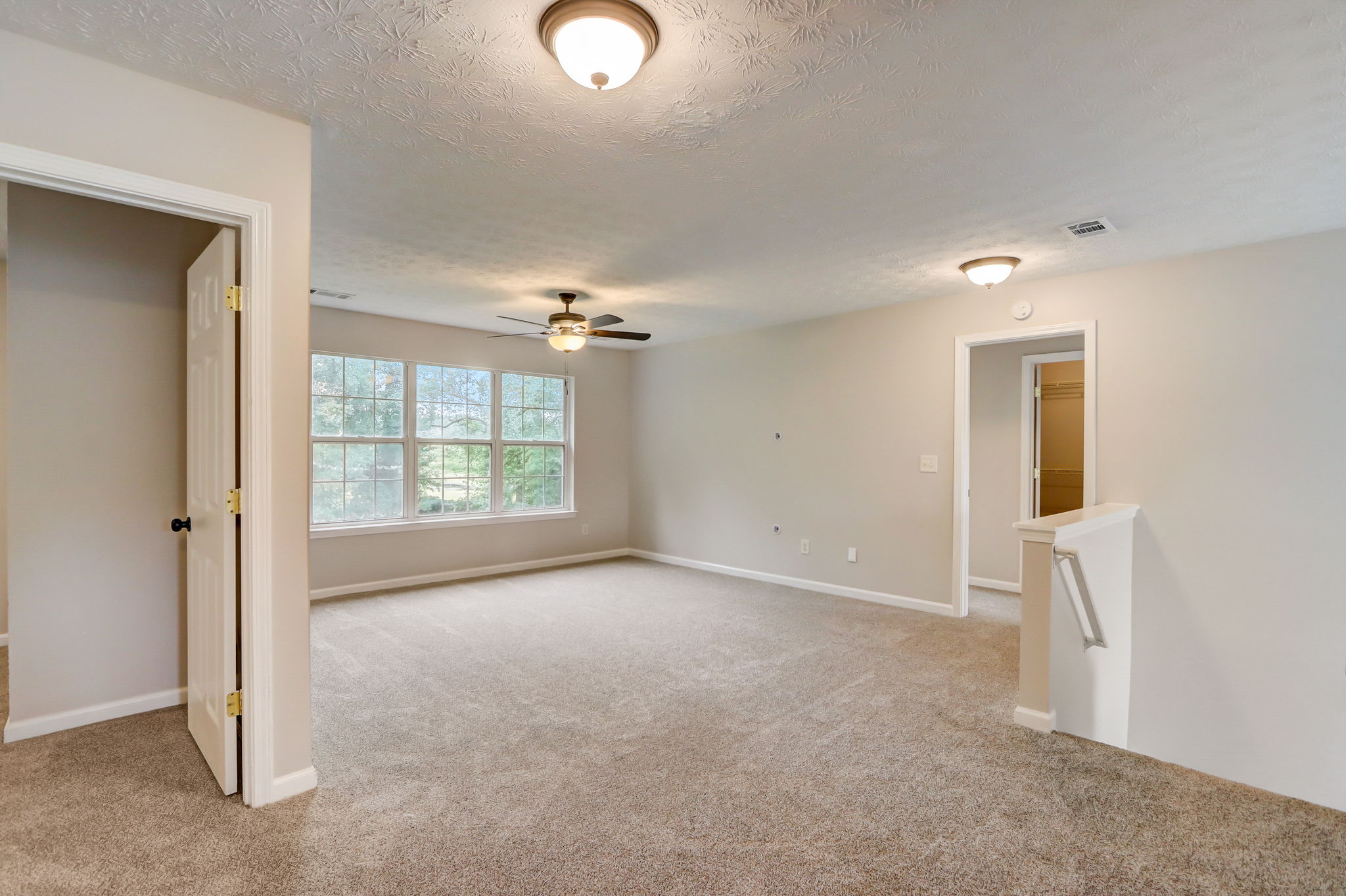 Berry Ridge Ln-022