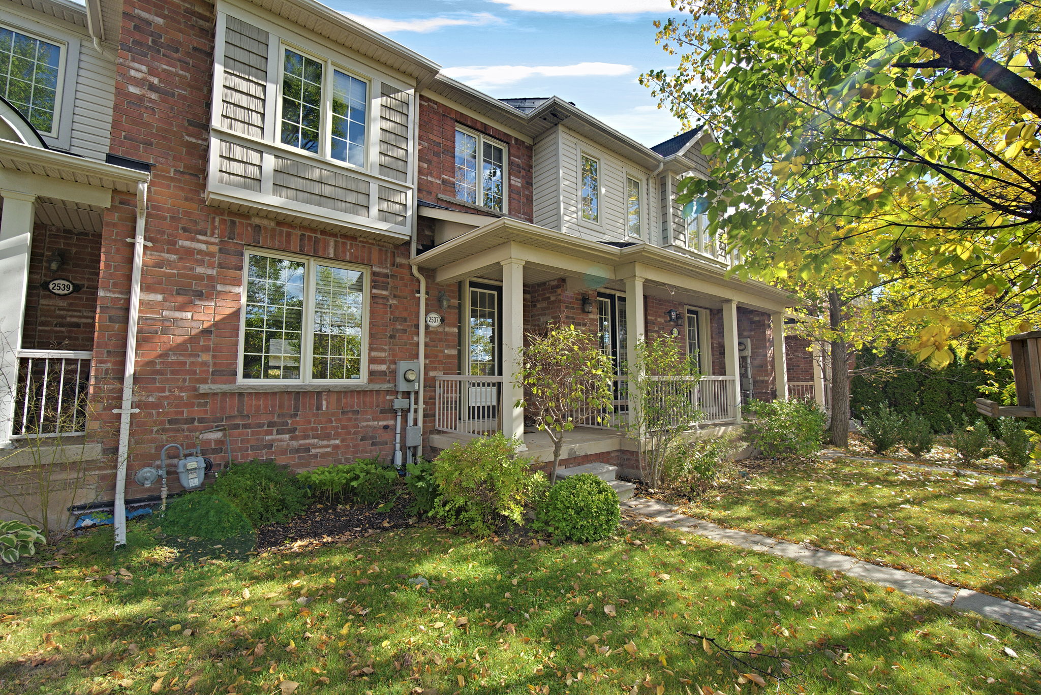2537 Postmaster Dr Oakville, ON L6M 0L6