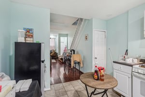 W Gordon St-008.jpg