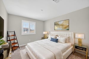 32-25377 Circlestone Dr virtually staged.jpeg