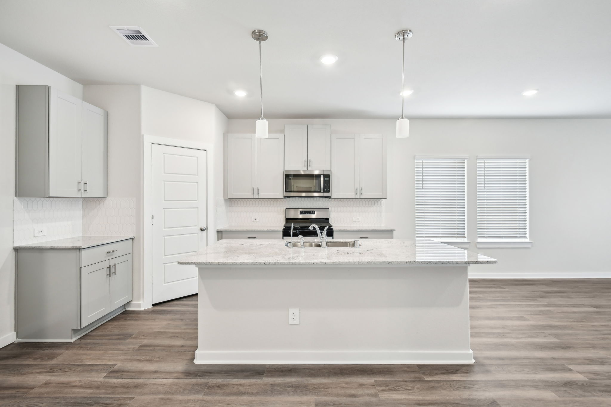 Houston - Southwinds-2538 Bay Winds Ln Baytown TX 77523-017