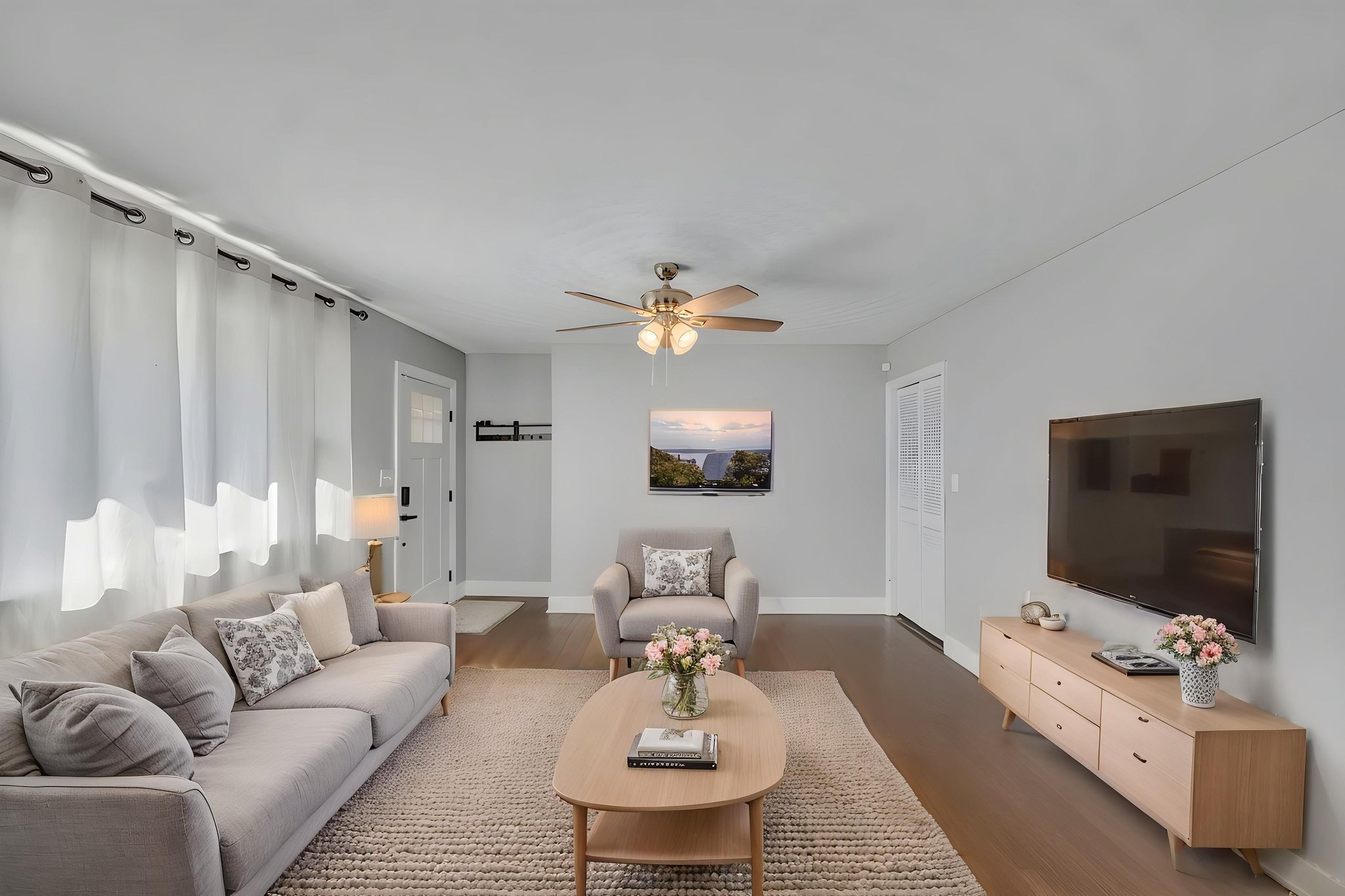 11-print-DSC_6686 furniture removed copy virtually staged.jpeg