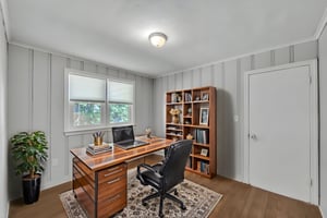 DSC_6757 virtually staged.jpeg