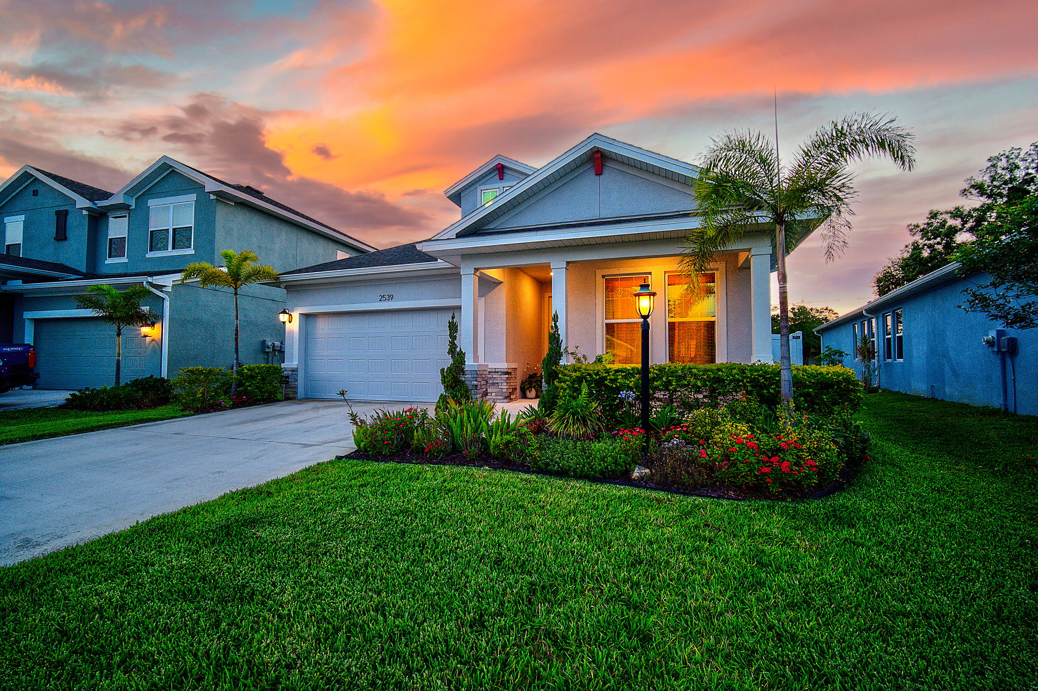 2539 Fireflag Ln - TWILIGHTS-3