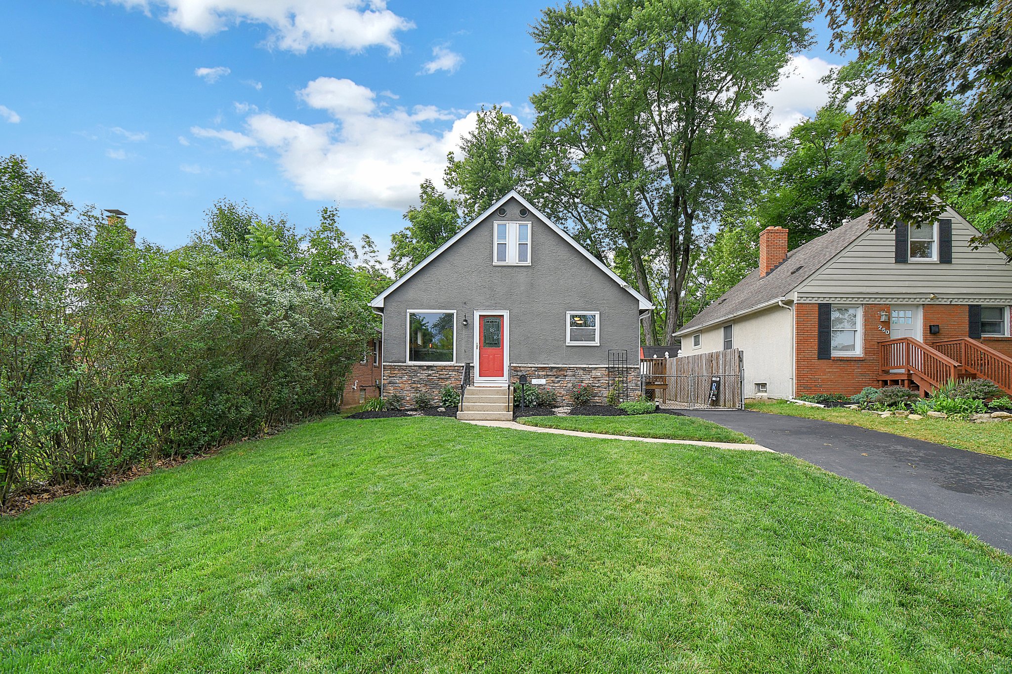 254 E Stanton Ave, Columbus, OH 43214, USA Photo 2