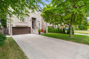 254 Haddington Ave, Toronto ON