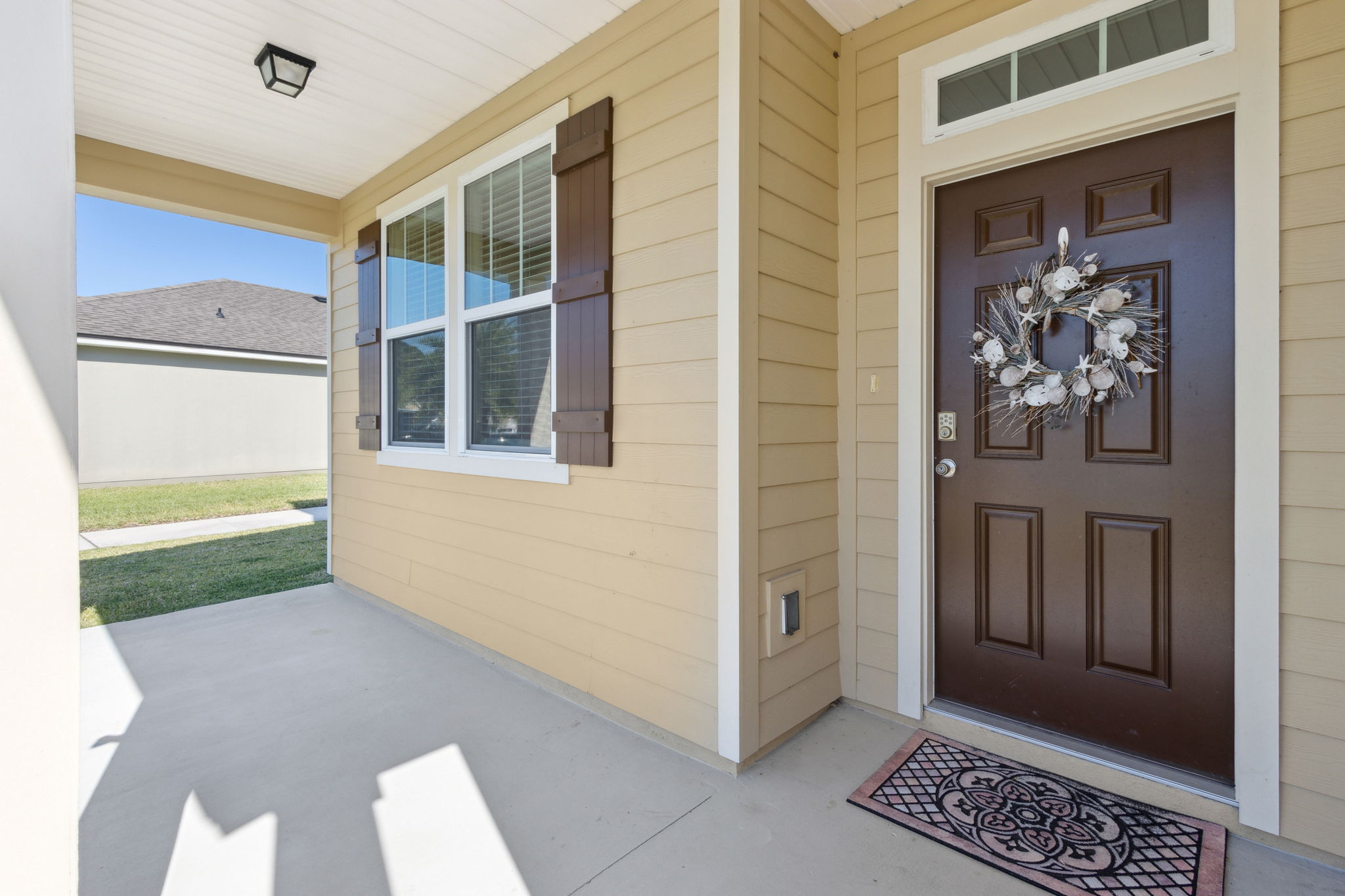 Front Entry Detail