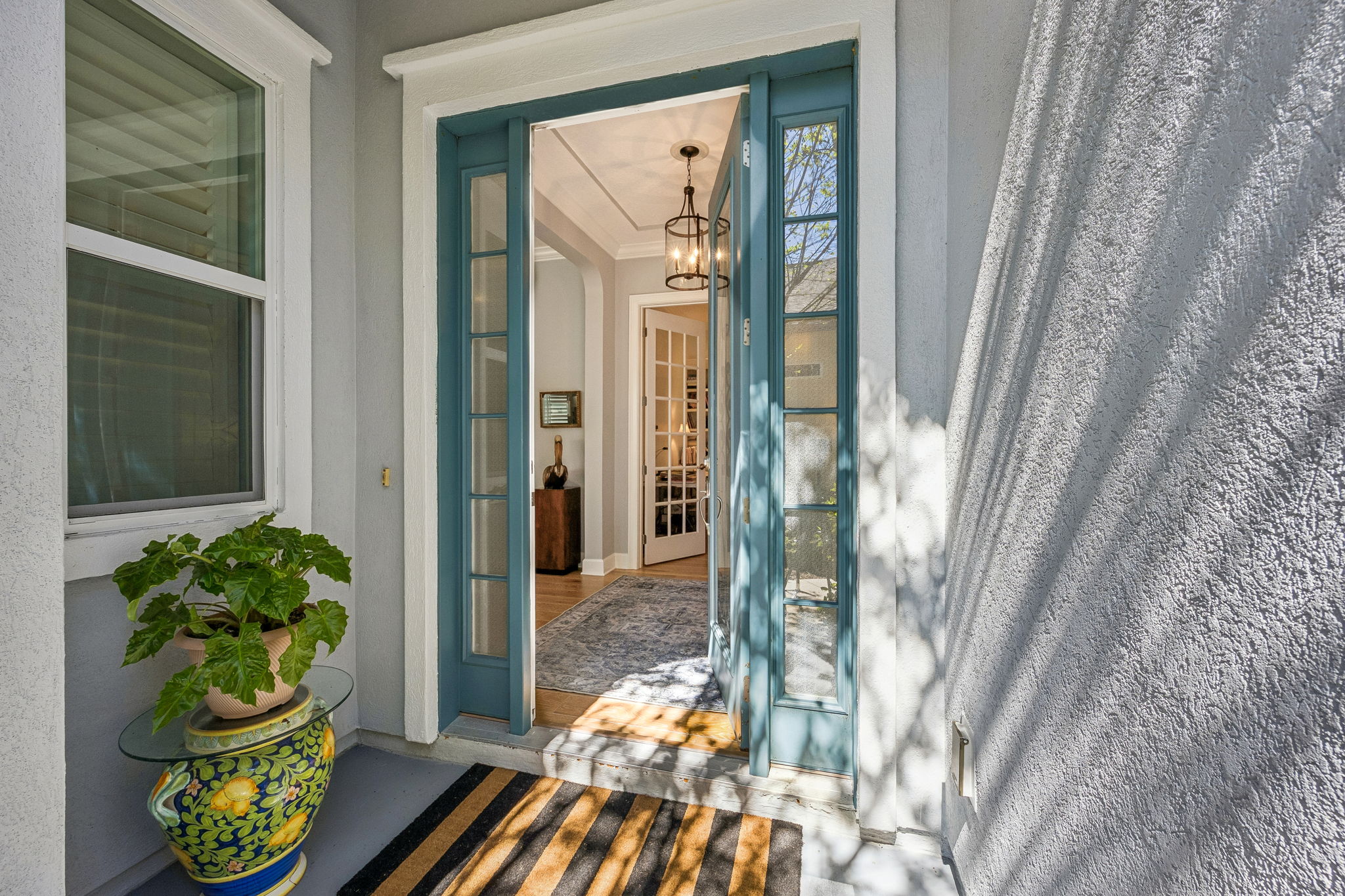 Front Entry Detail