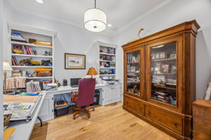 Bedroom/Office