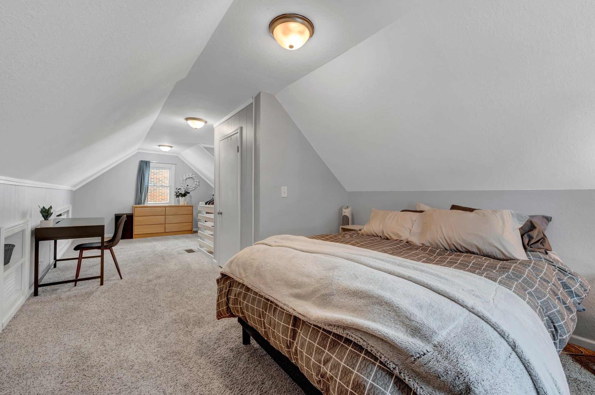 2540 19th Ave, North St Paul, MN 55109, USA Photo 17