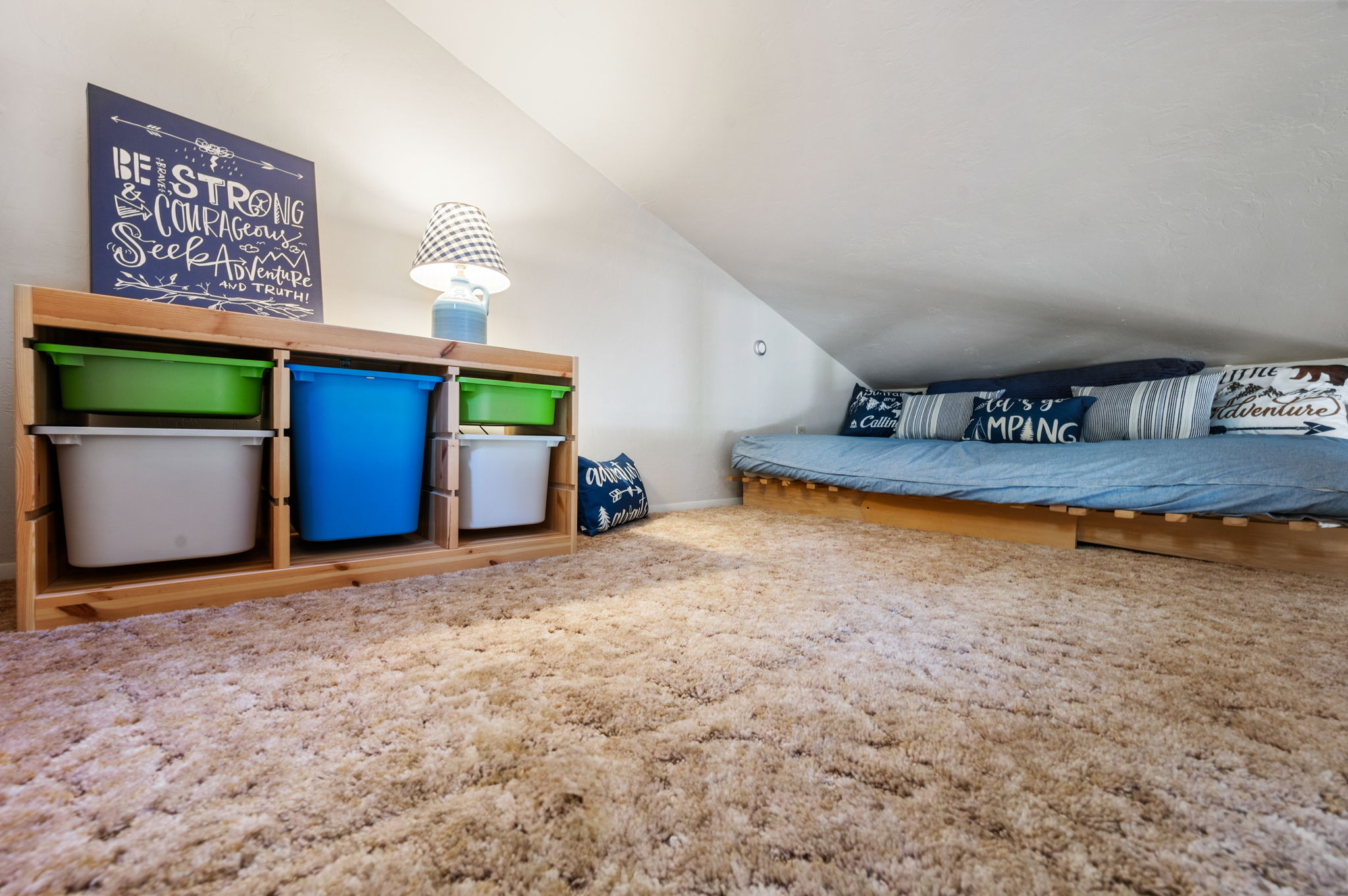 Loft (1)