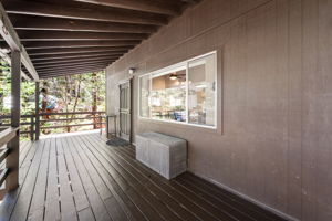 Deck (2)