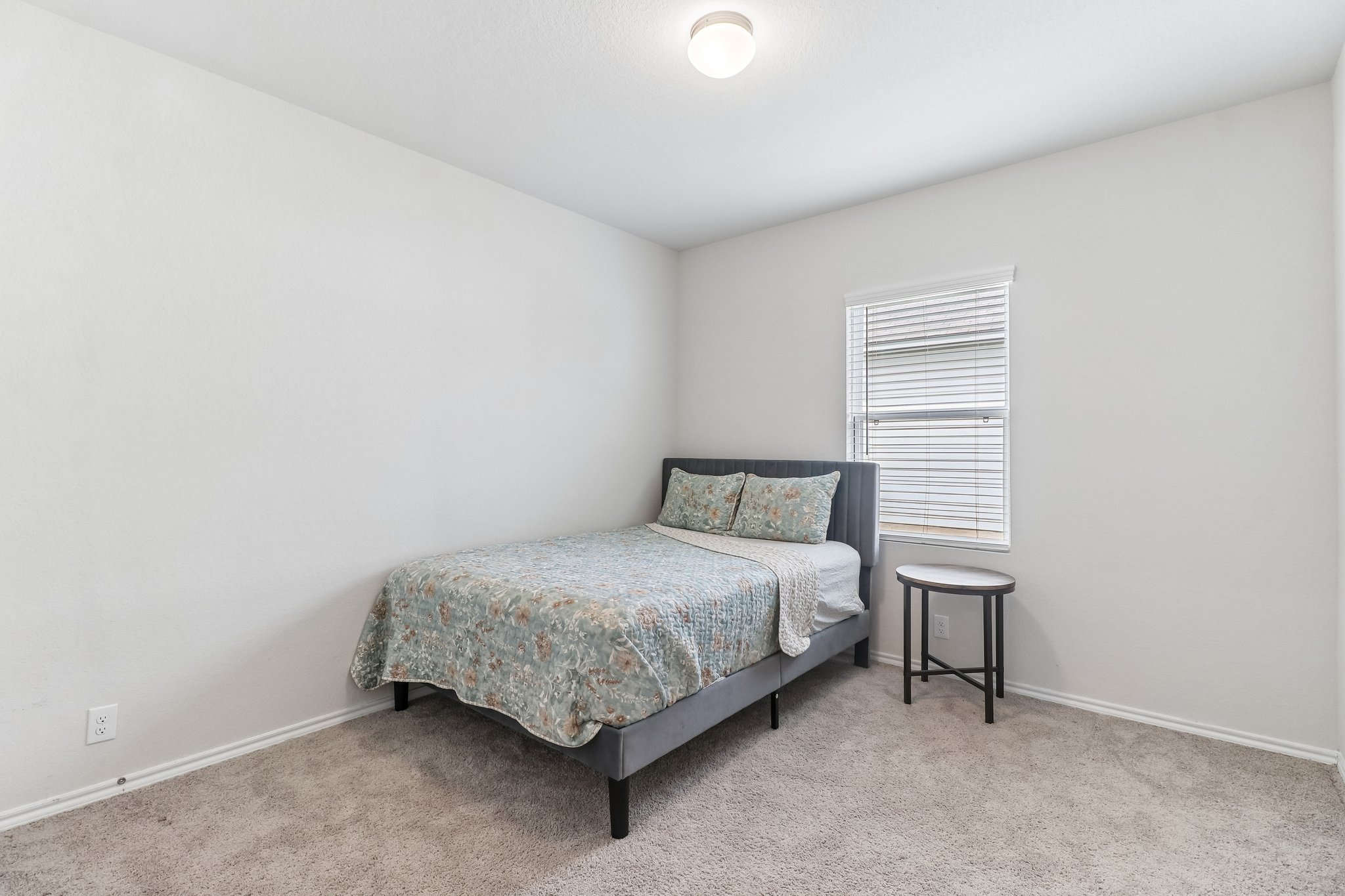 2540 Windle Ln-S2908-021.jpg