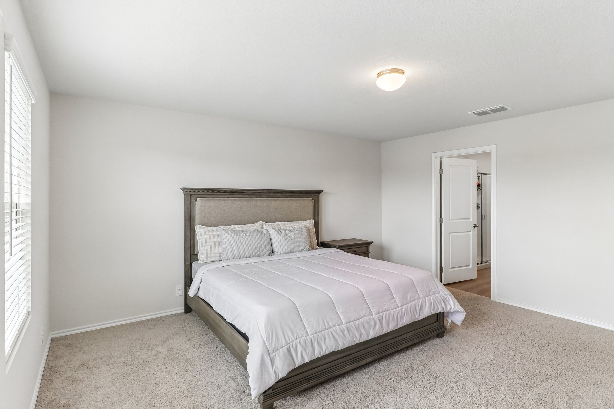 2540 Windle Ln-S2908-024.jpg