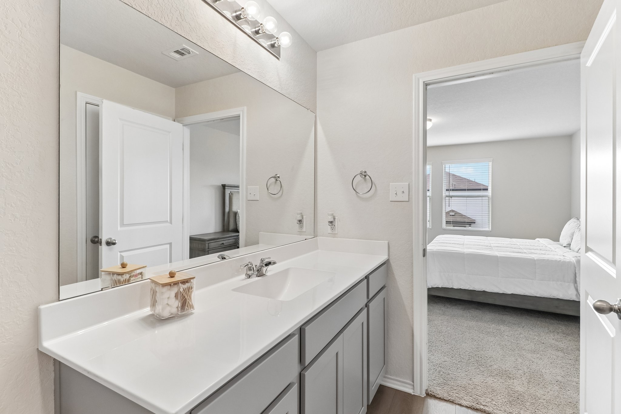 2540 Windle Ln-S2908-027.jpg