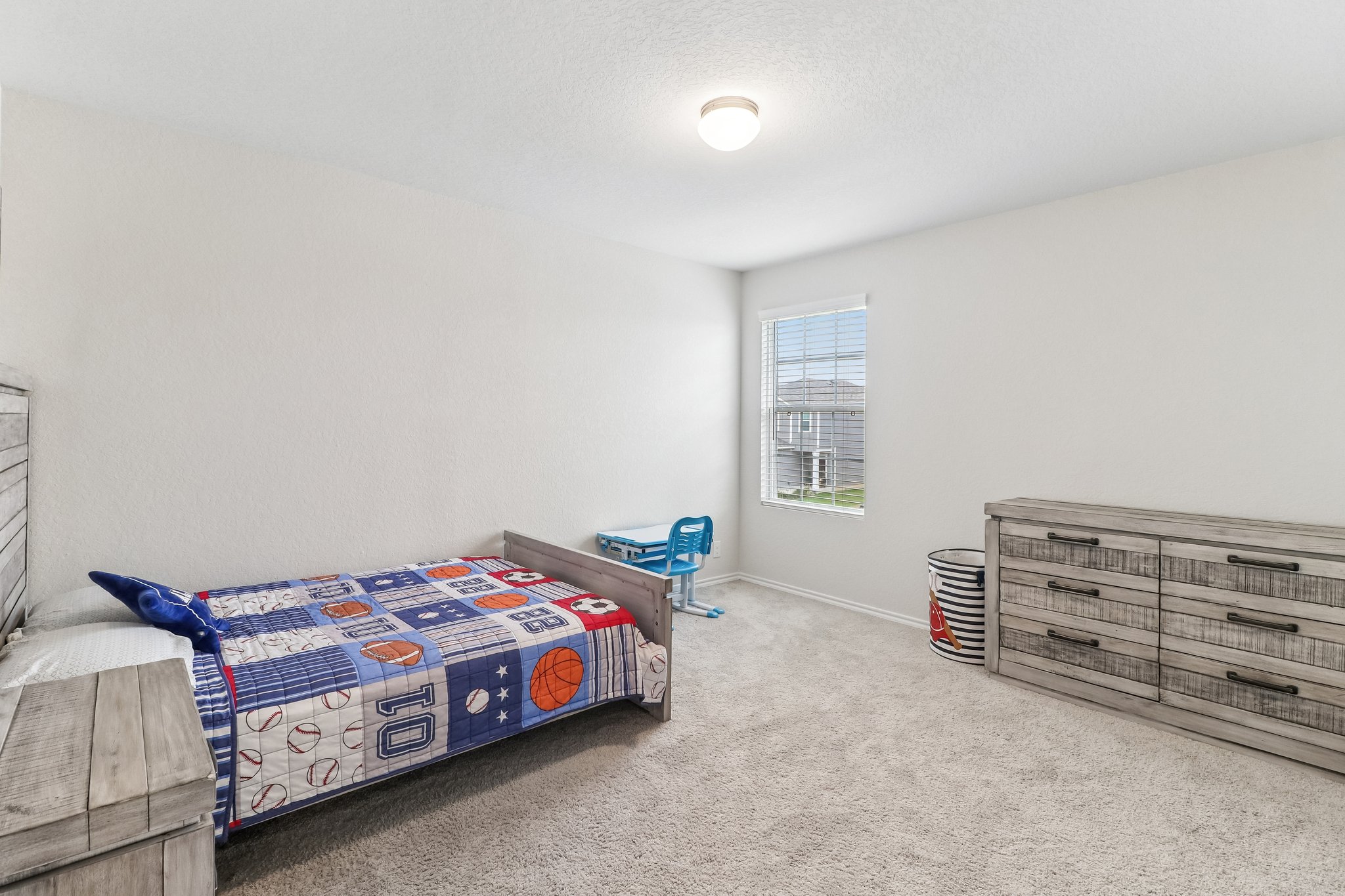 2540 Windle Ln-S2908-031.jpg
