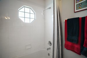  Photo 34