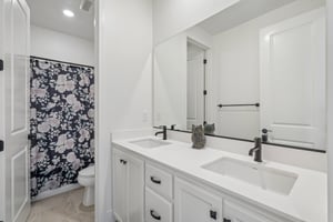 Elan Pl-S1606-028.jpg