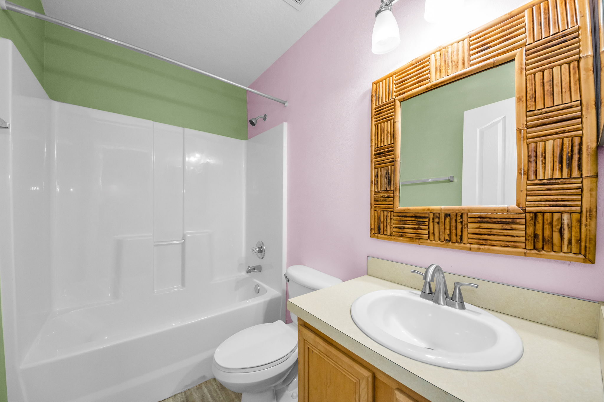 Upper Level Primary Bathroom 1a