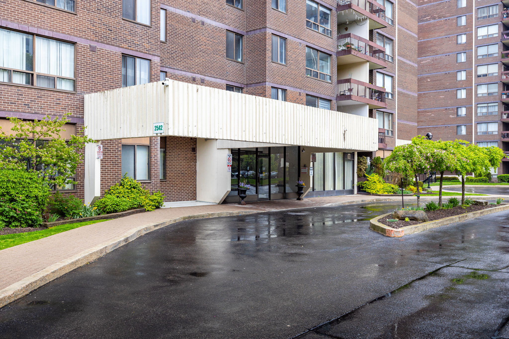 Mississauga property showcase — delivered property photograph 4