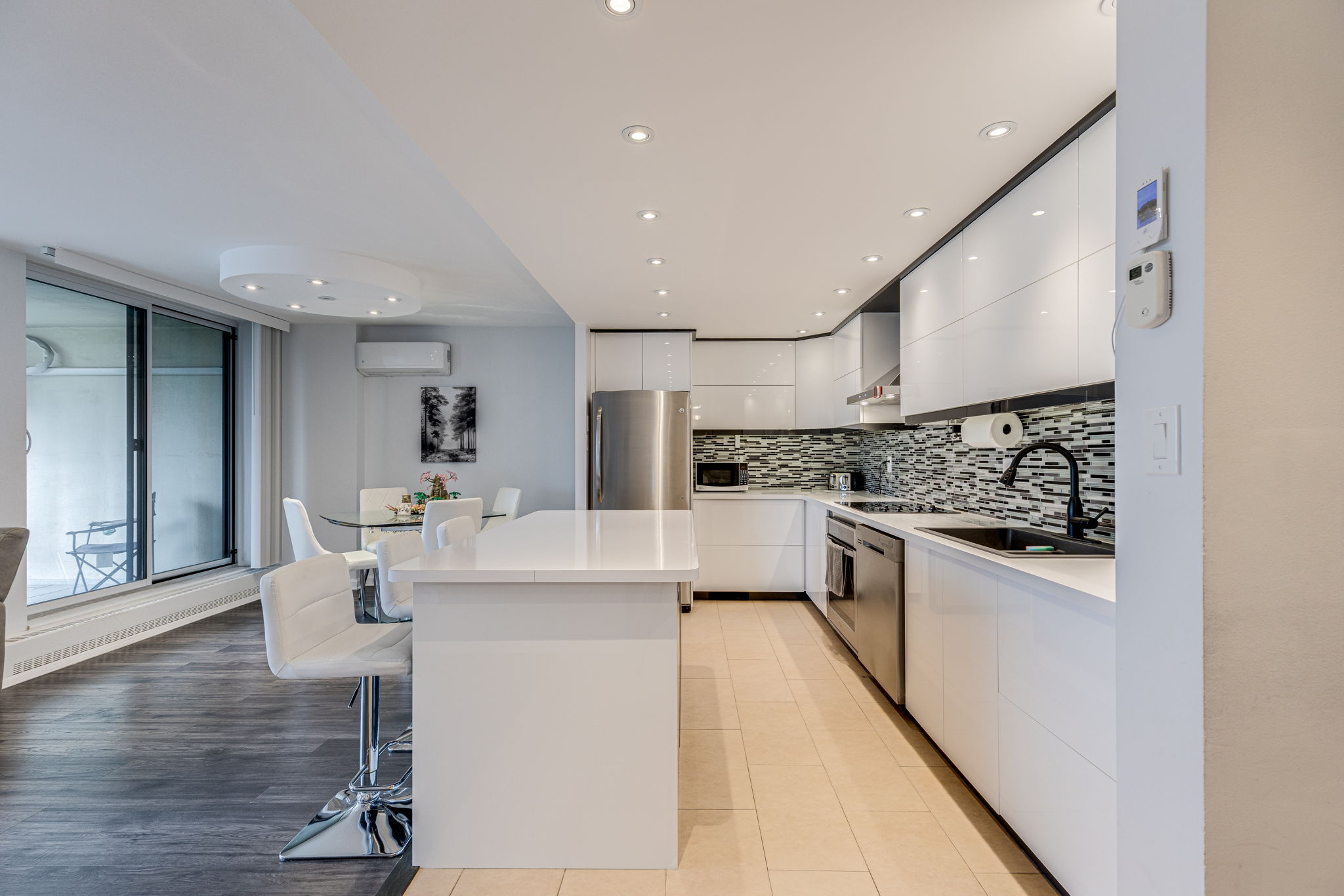 Mississauga property showcase — delivered property photograph 6