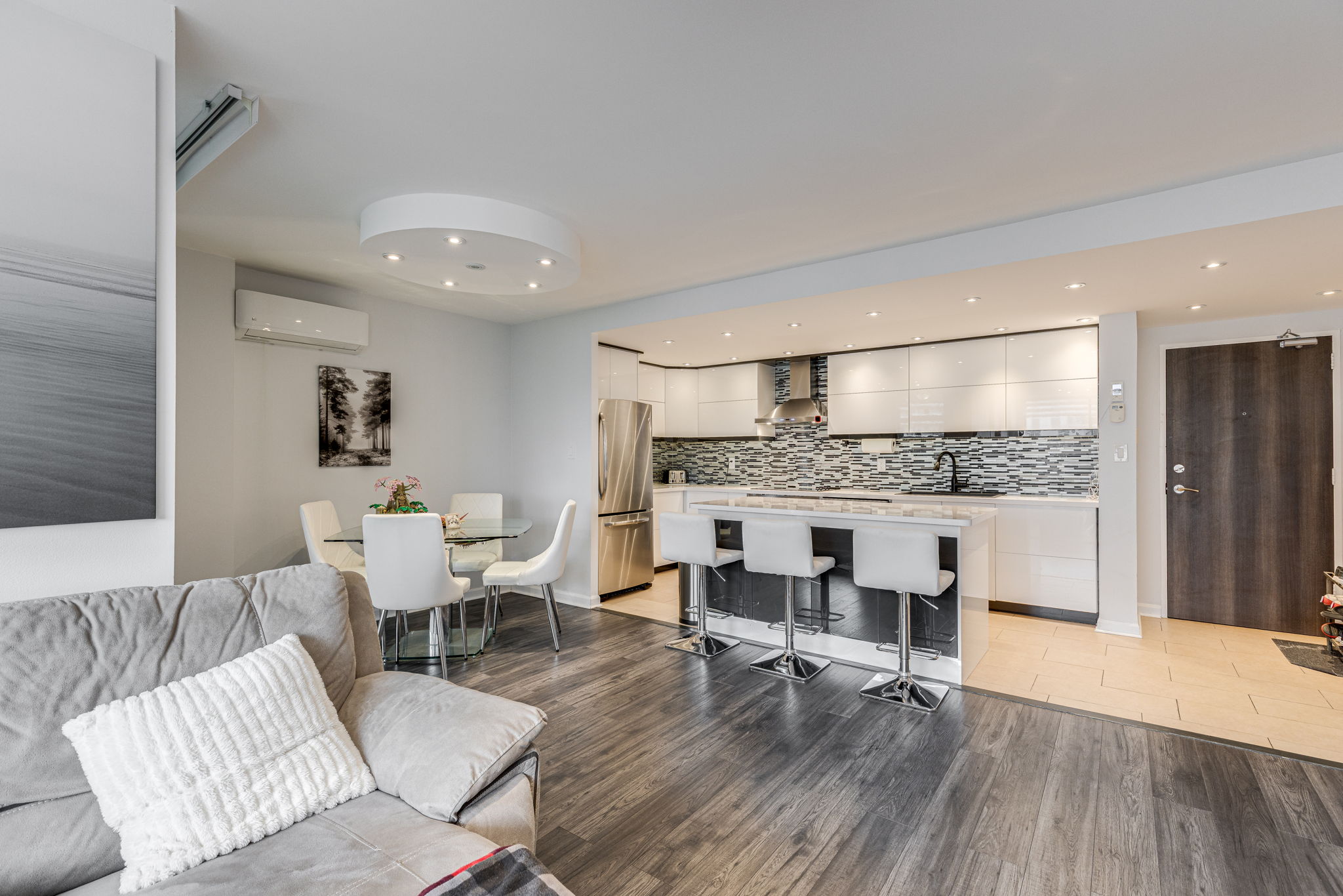 Mississauga property showcase — delivered property photograph 10