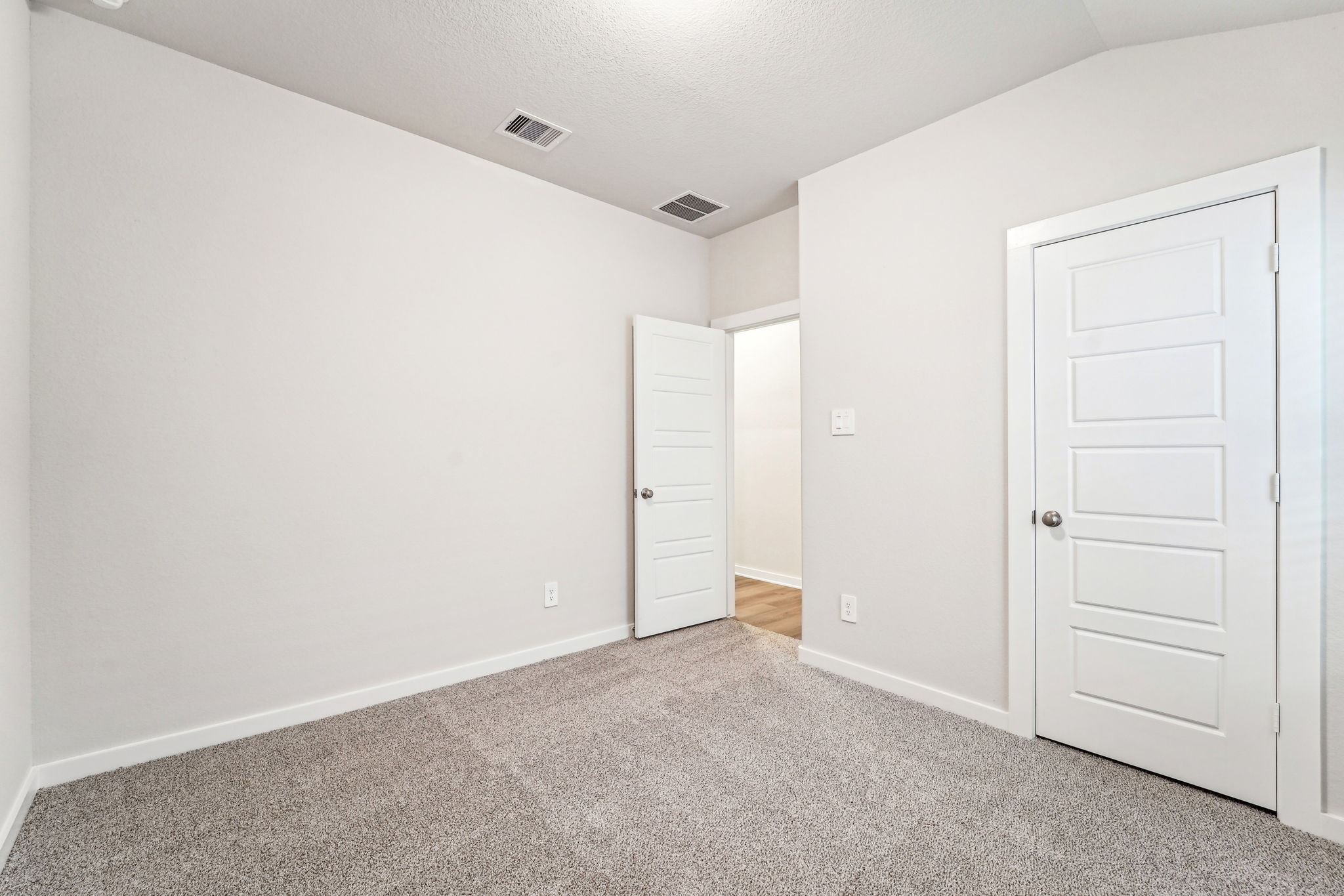 Houston - Southwinds-2542 Bay Winds Ln Baytown TX 77523- 018