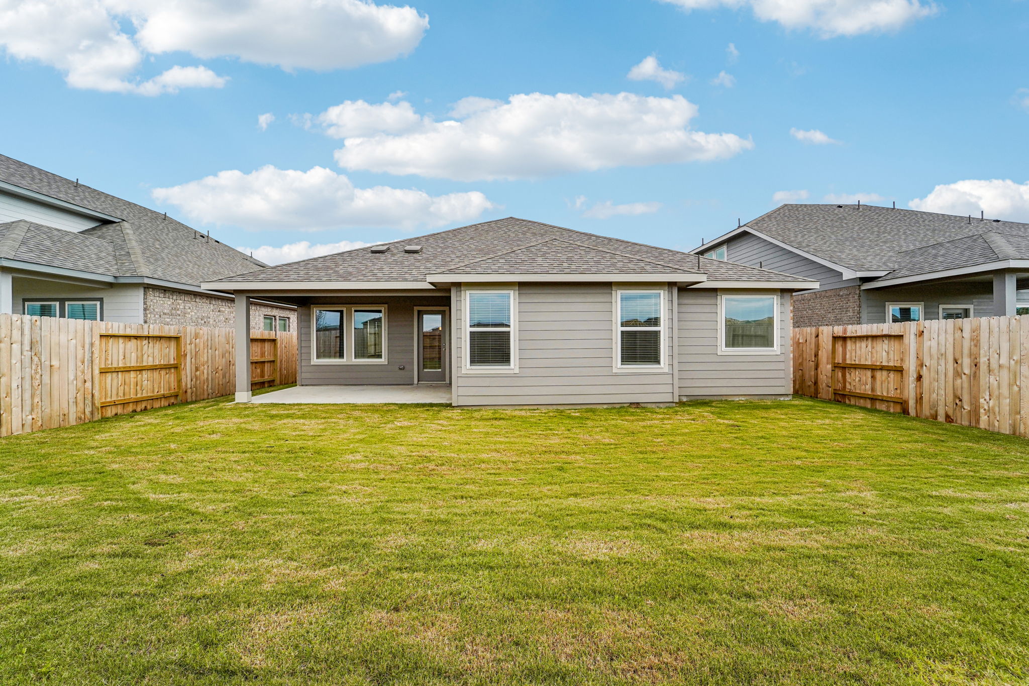 Houston - Southwinds-2542 Bay Winds Ln Baytown TX 77523- 032