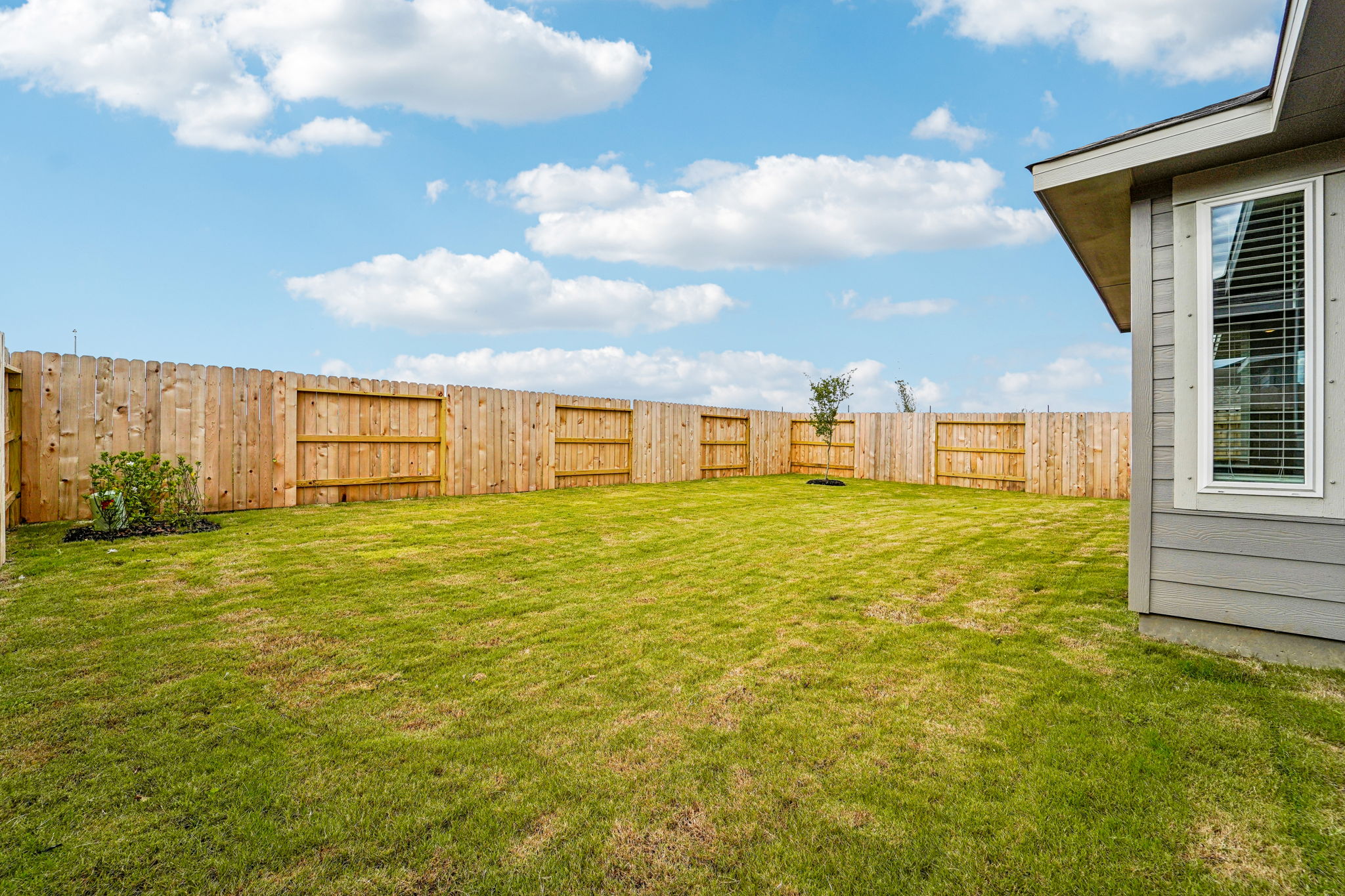 Houston - Southwinds-2542 Bay Winds Ln Baytown TX 77523- 035