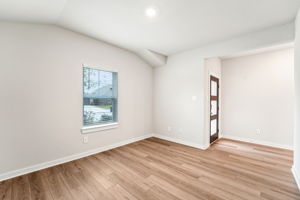 Houston - Southwinds-2542 Bay Winds Ln Baytown TX 77523- 005