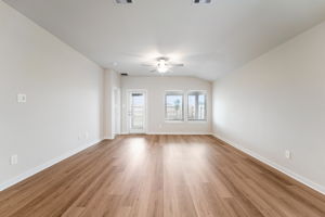 Houston - Southwinds-2542 Bay Winds Ln Baytown TX 77523- 007