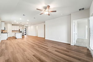 Houston - Southwinds-2542 Bay Winds Ln Baytown TX 77523- 008