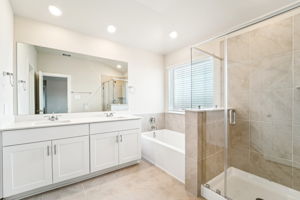 Houston - Southwinds-2542 Bay Winds Ln Baytown TX 77523- 025