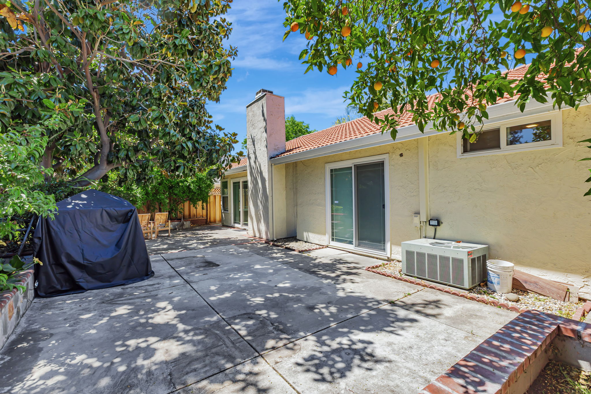 038_2542 Buckhill Ct