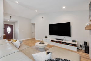008_2542 Buckhill Ct