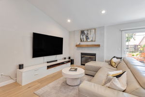 010_2542 Buckhill Ct
