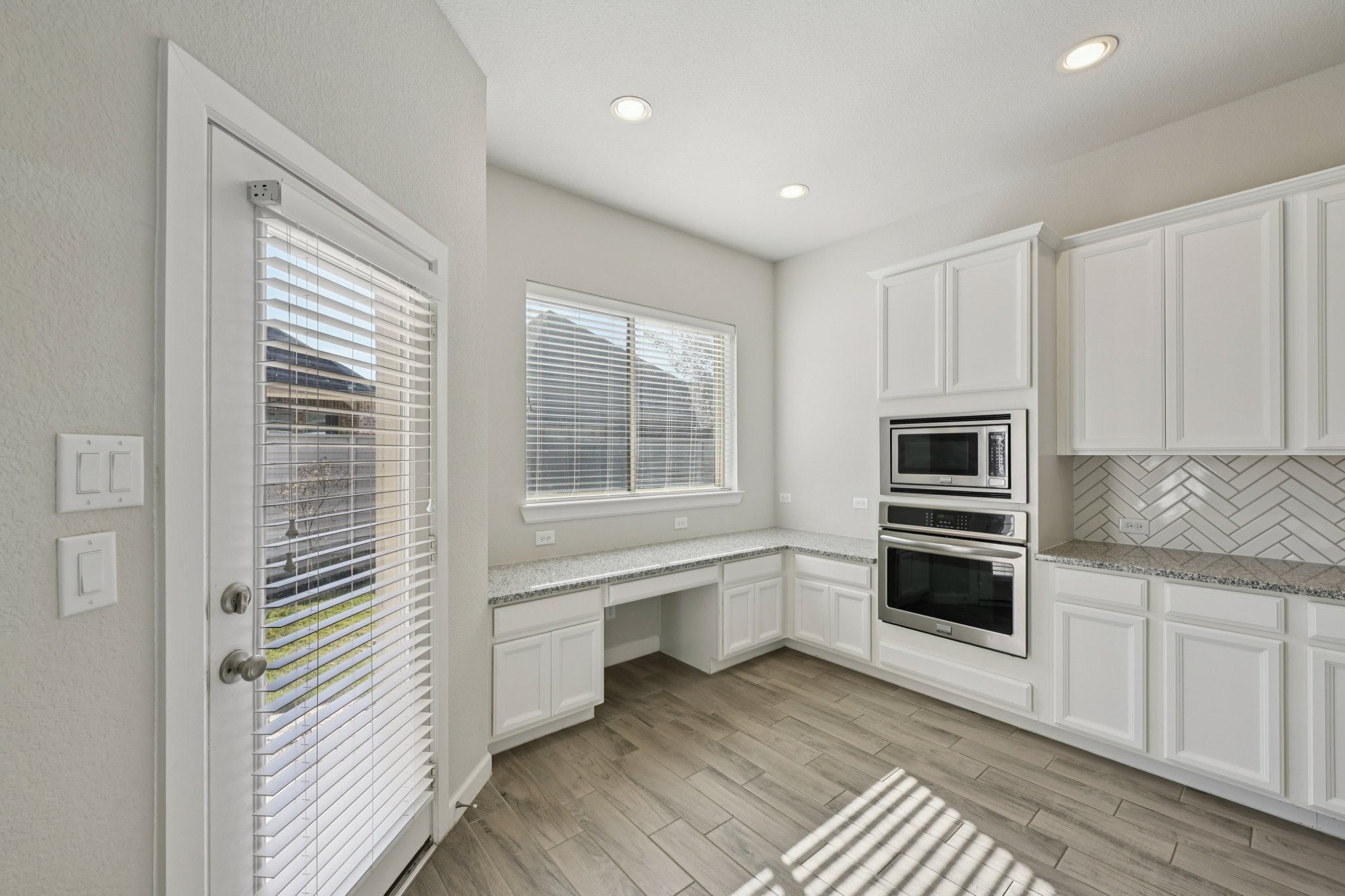 Deerwood Heights Ln-S0312-019.jpg