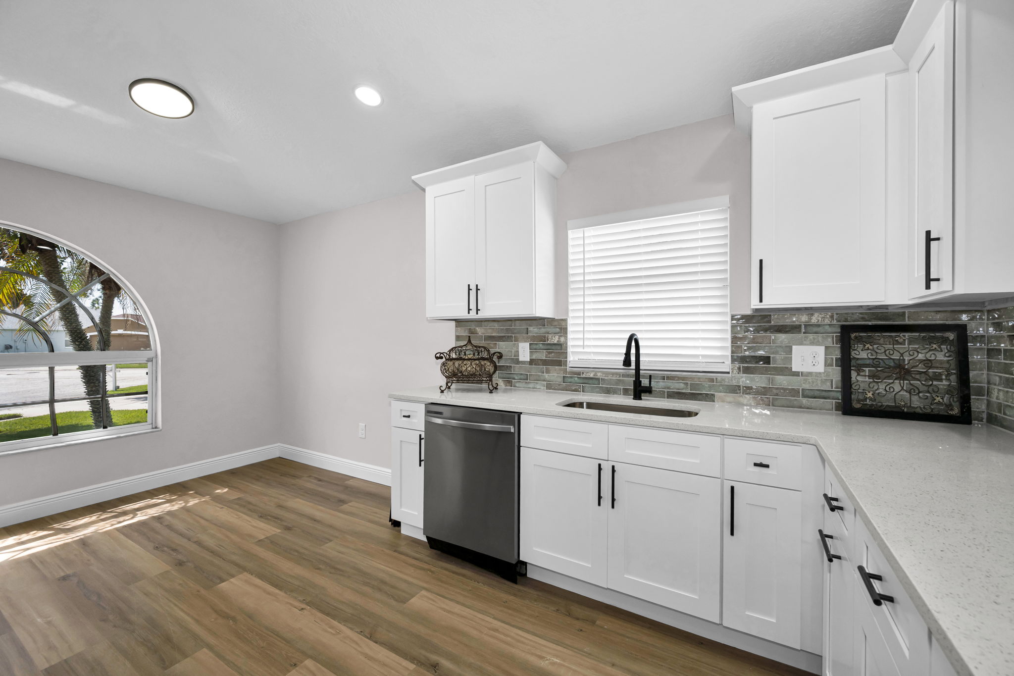 Kitchen 4