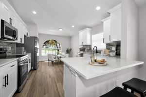 Kitchen 1-VT