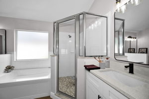 Primary Bathroom 1b-VT
